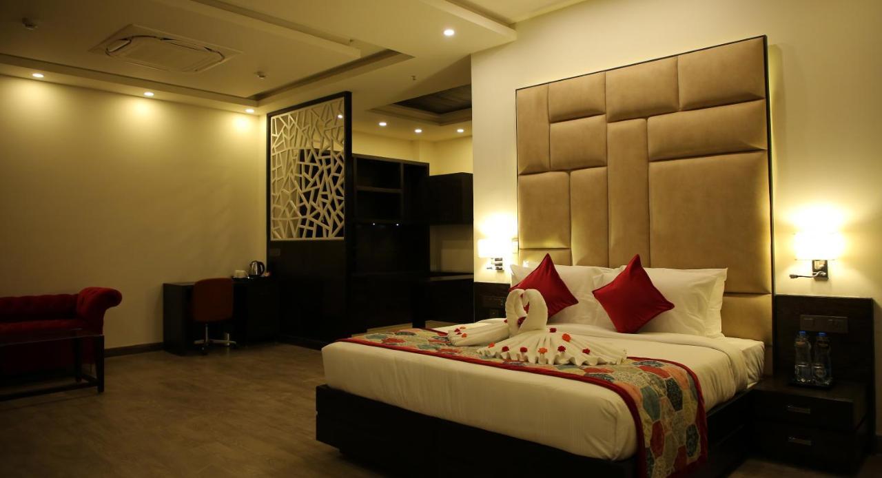 Hotel Rosetum Kasauli Exterior foto
