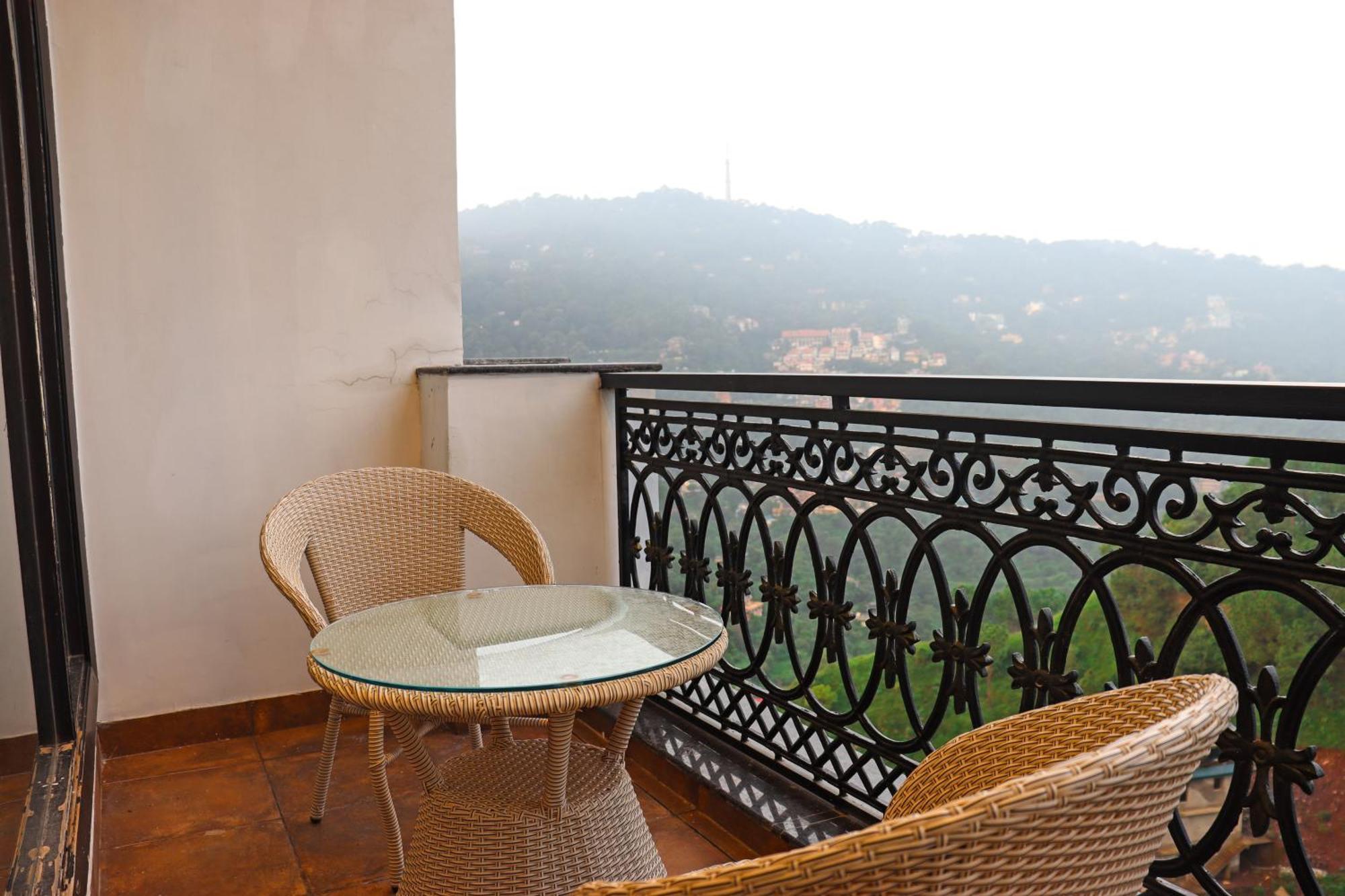Hotel Rosetum Kasauli Exterior foto